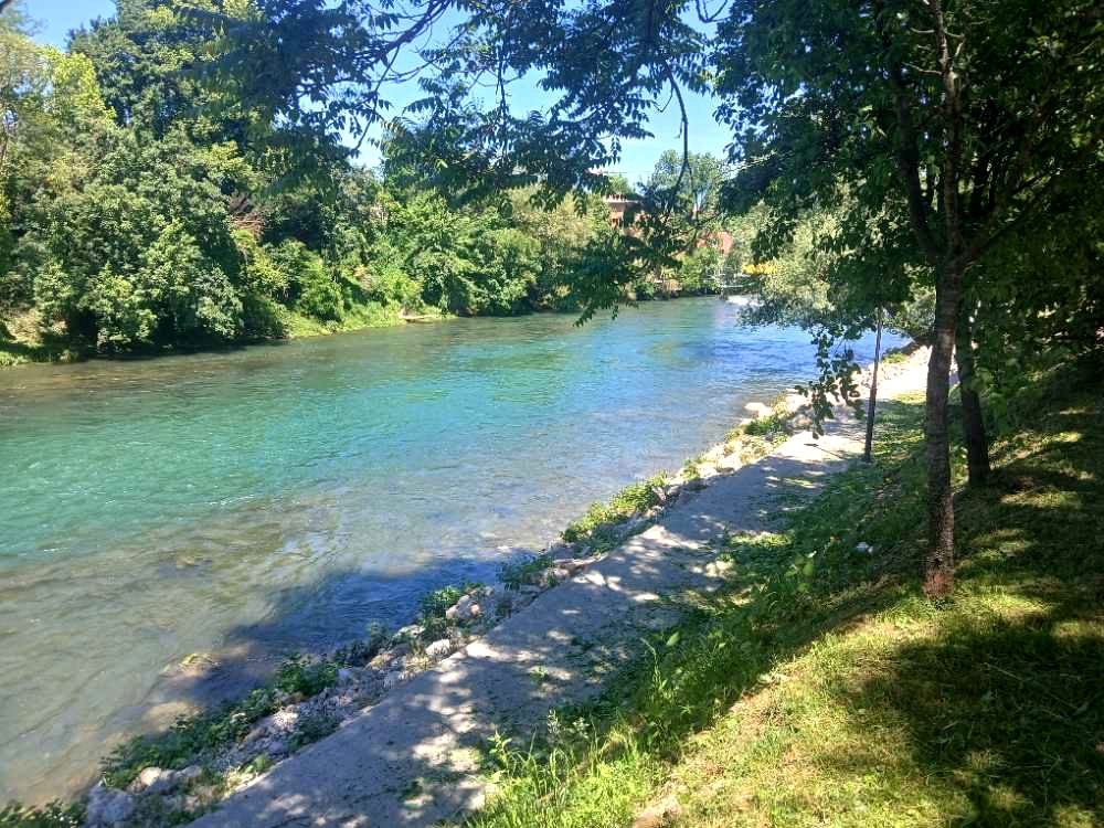 Riverside walk along the Vrbas
